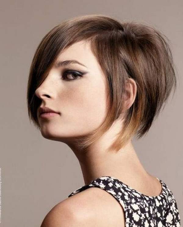 Rock with Edgy Bob Hairstyle - Home